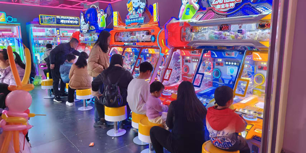 潮玩宣言-广东清远-海底小纵队超市